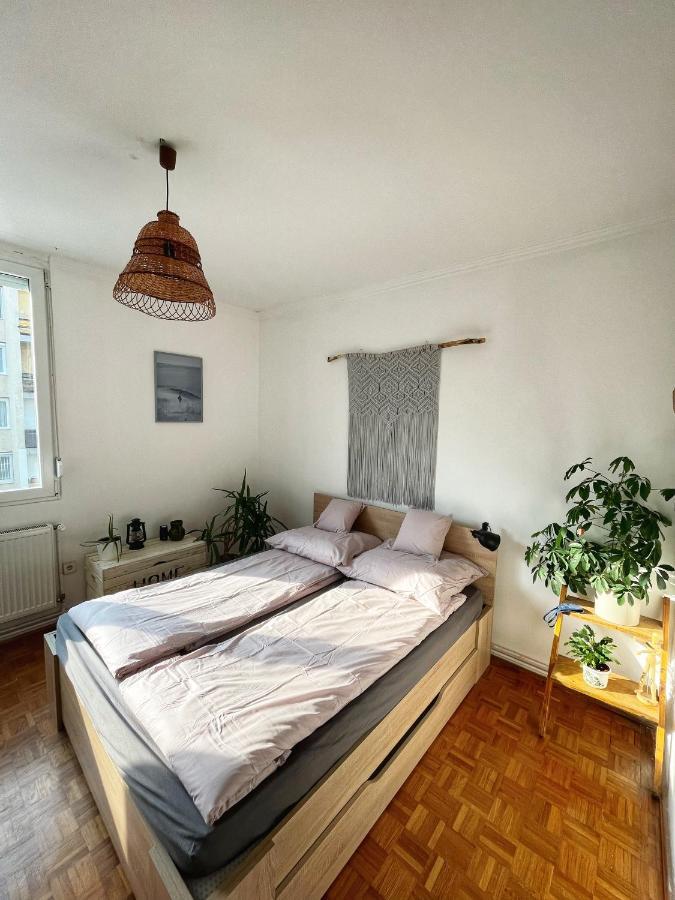 Vandor Apartman Veszprém Exteriör bild